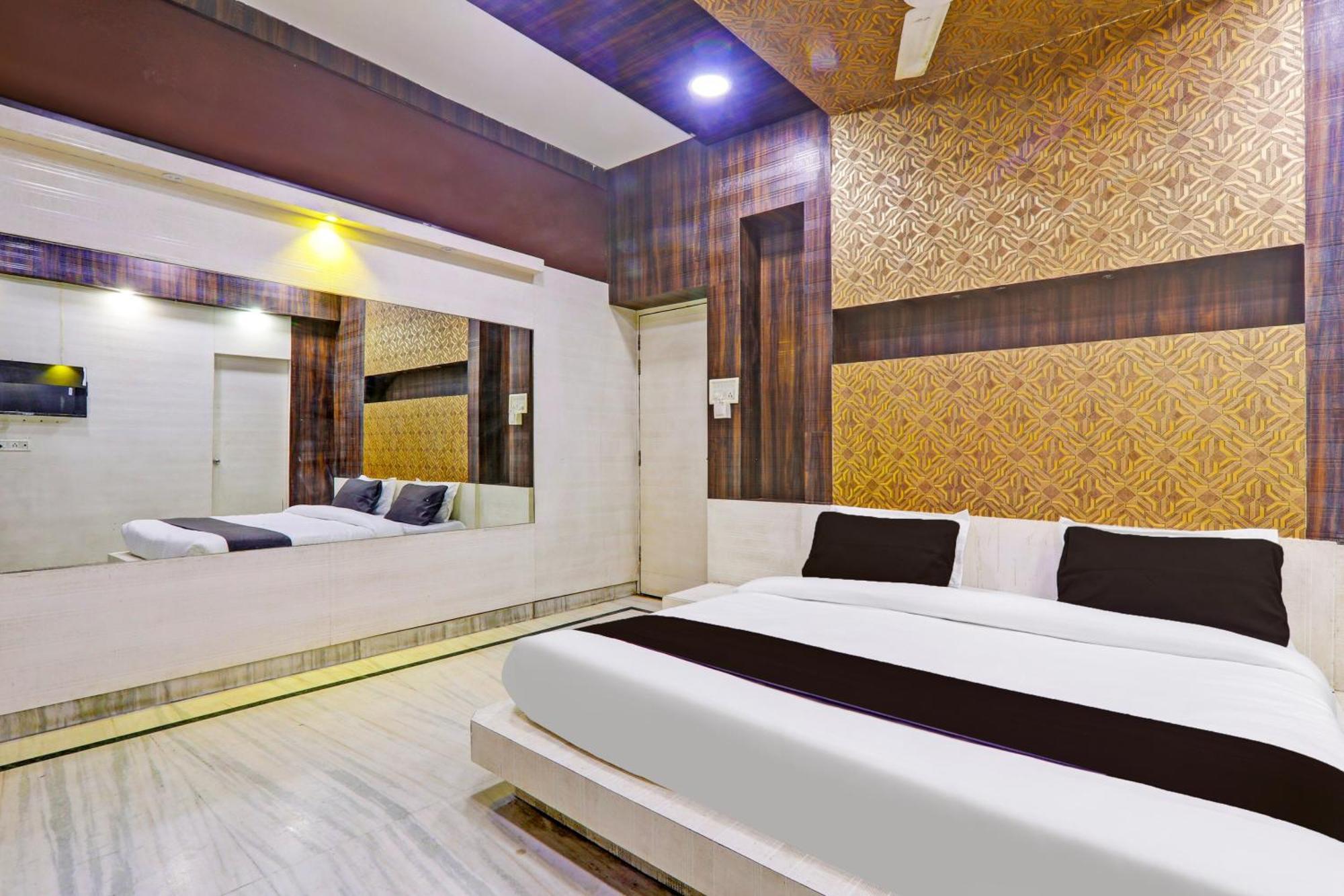 Hotel O S&R Haven Bhairaun Ghāt Buitenkant foto