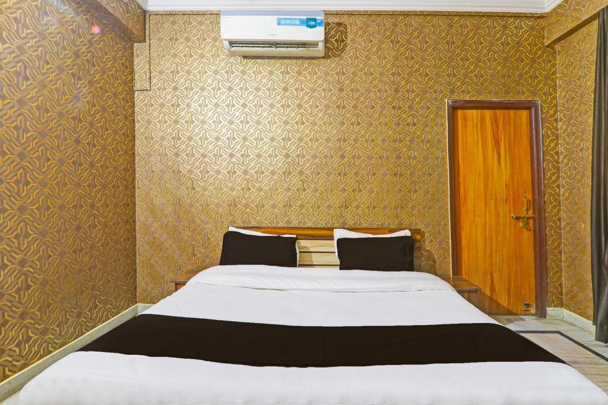 Hotel O S&R Haven Bhairaun Ghāt Buitenkant foto